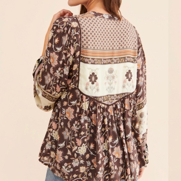 NWOT Bohemian Floral Long Sleeve Blouse Top - Picture 2 of 4